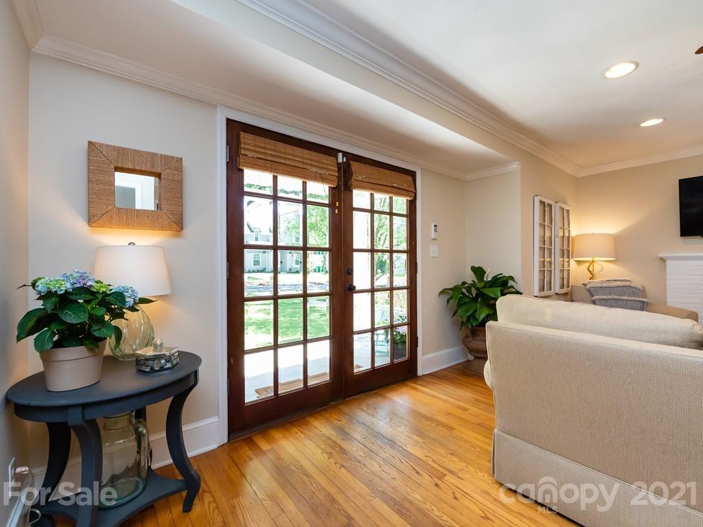 1409 Cortland Road W Charlotte NC 28209
