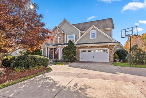 6 Huntington Chase Drive Asheville NC 28805