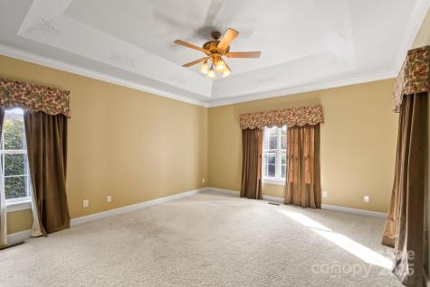 6 Huntington Chase Drive Asheville NC 28805