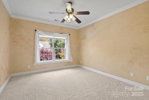 6 Huntington Chase Drive Asheville NC 28805