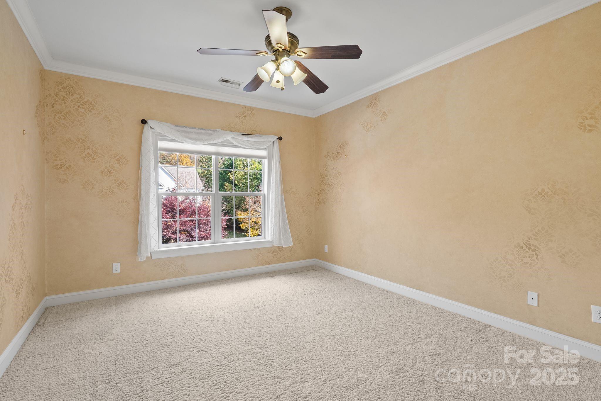 6 Huntington Chase Drive Asheville NC 28805