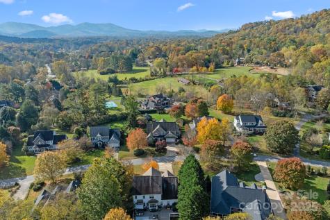 6 Huntington Chase Drive Asheville NC 28805