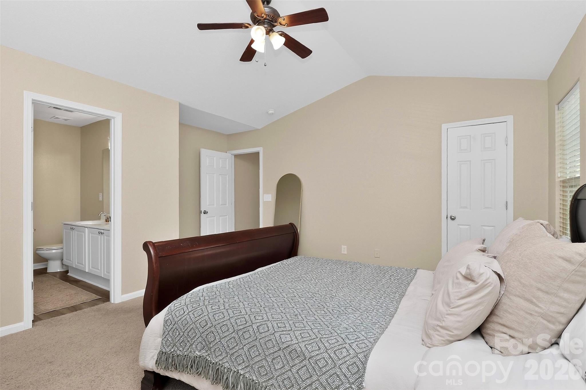 530 Doughton Lane Charlotte NC 28217