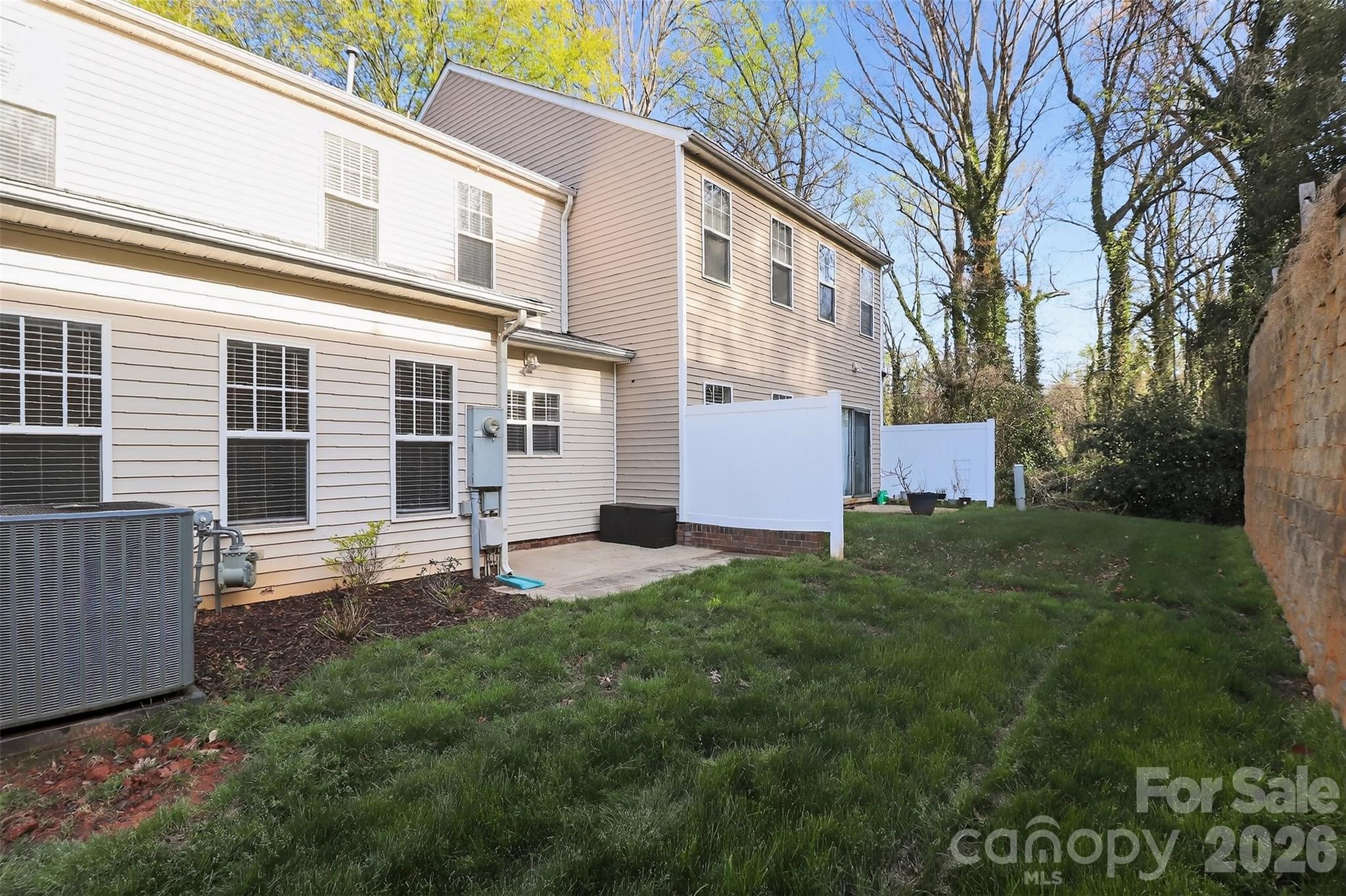 530 Doughton Lane Charlotte NC 28217