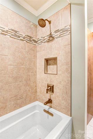 540 Chickadee Lane Brevard NC 28712