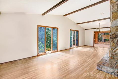 540 Chickadee Lane Brevard NC 28712