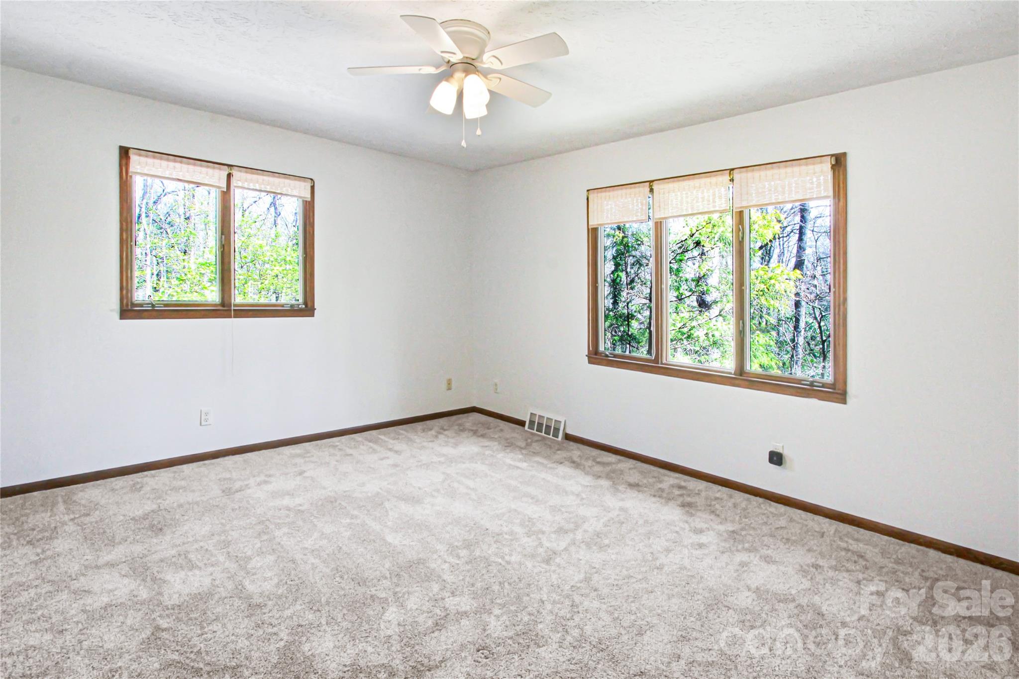 540 Chickadee Lane Brevard NC 28712