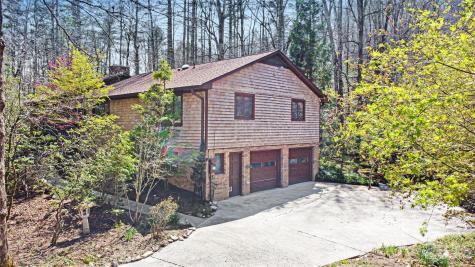 540 Chickadee Lane Brevard NC 28712
