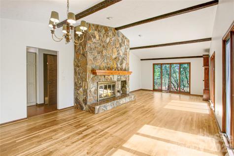 540 Chickadee Lane Brevard NC 28712