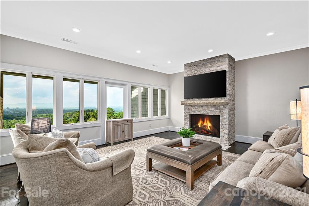 399 N Griffing Boulevard Asheville NC 28804