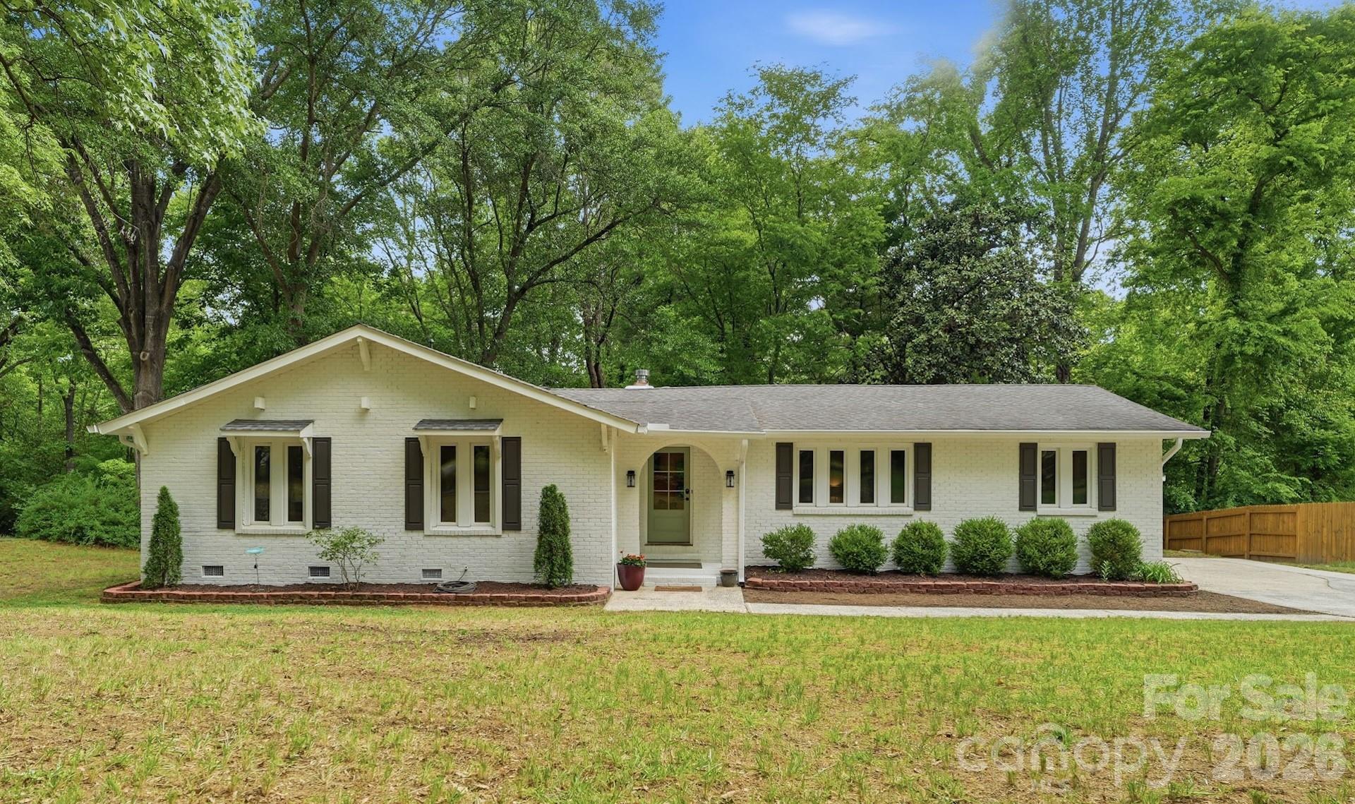 6535 Summerlin Place Charlotte NC 28226