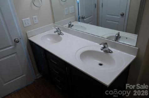 5942 Timbertop Lane Charlotte NC 28215