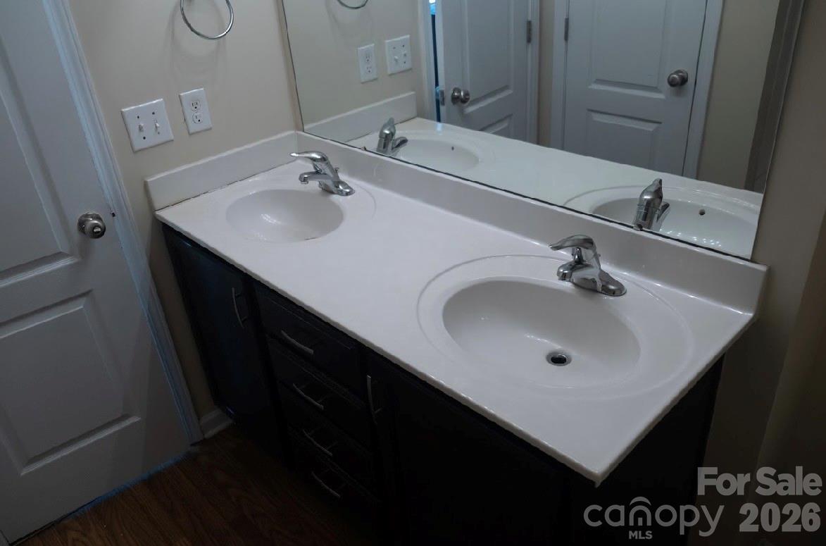 5942 Timbertop Lane Charlotte NC 28215