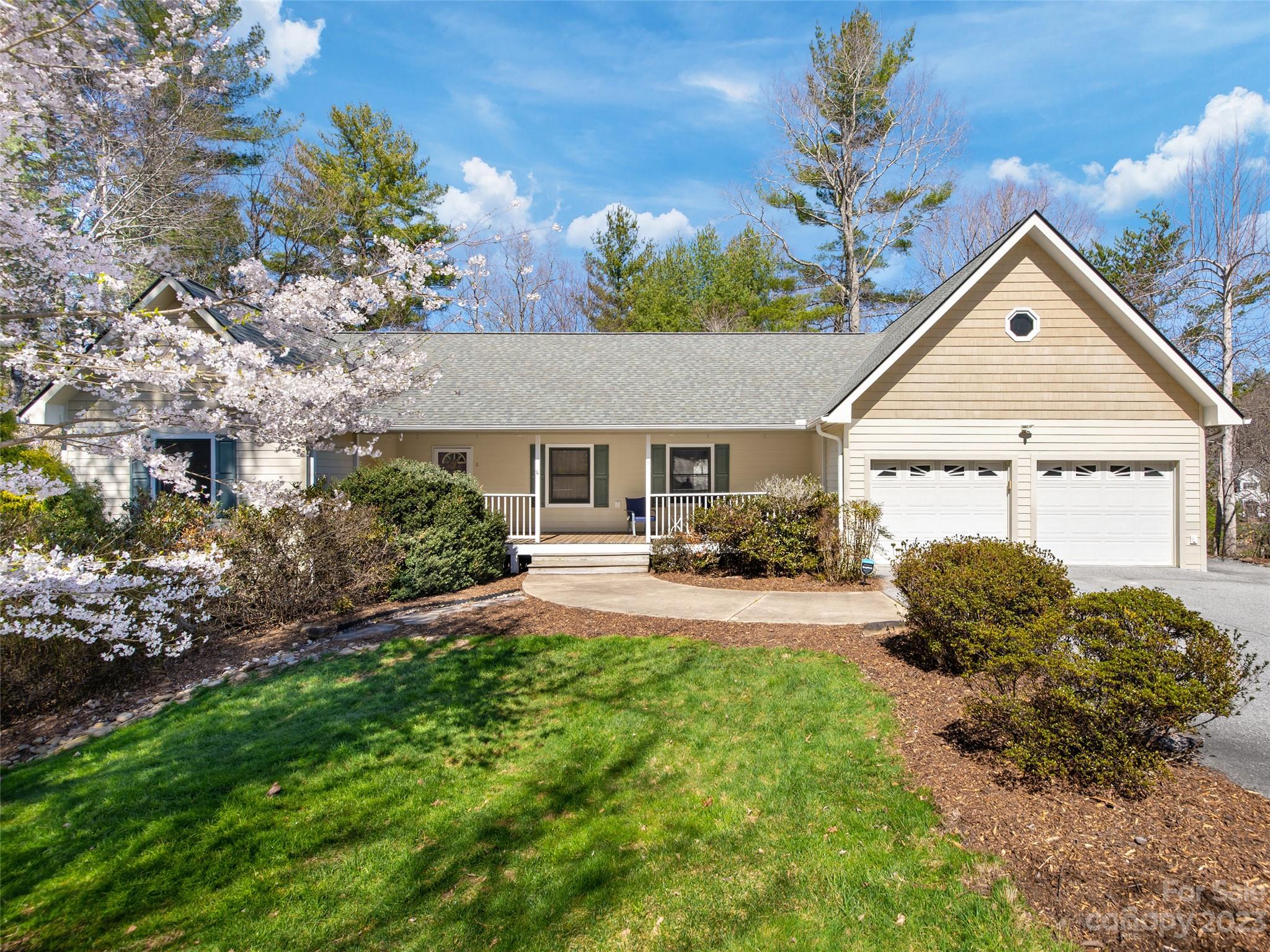 11 Madelyn Lane Fairview NC 28730