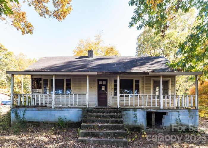 3 Puffin Lane Woodfin NC 28804