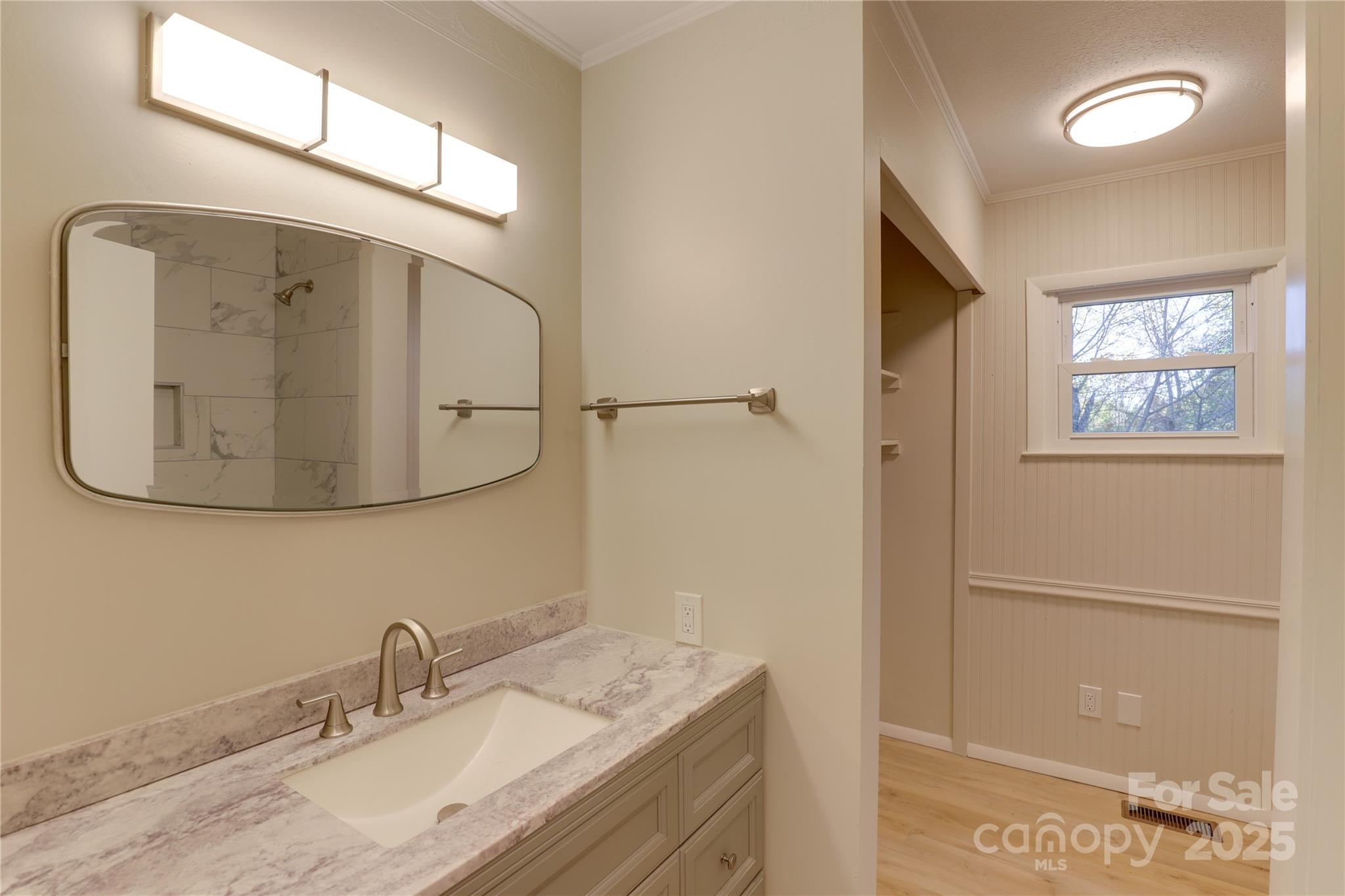 69 First Street Asheville NC 28803