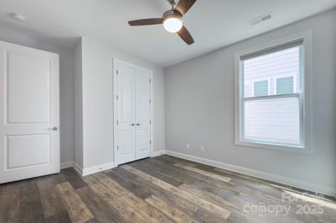 5527 Cheerful Lane Charlotte NC 28215