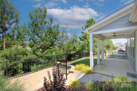 5527 Cheerful Lane Charlotte NC 28215
