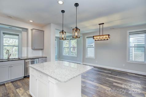 5527 Cheerful Lane Charlotte NC 28215