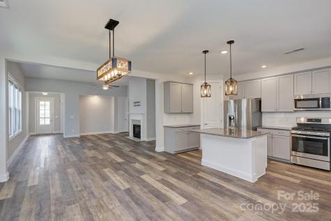 5527 Cheerful Lane Charlotte NC 28215