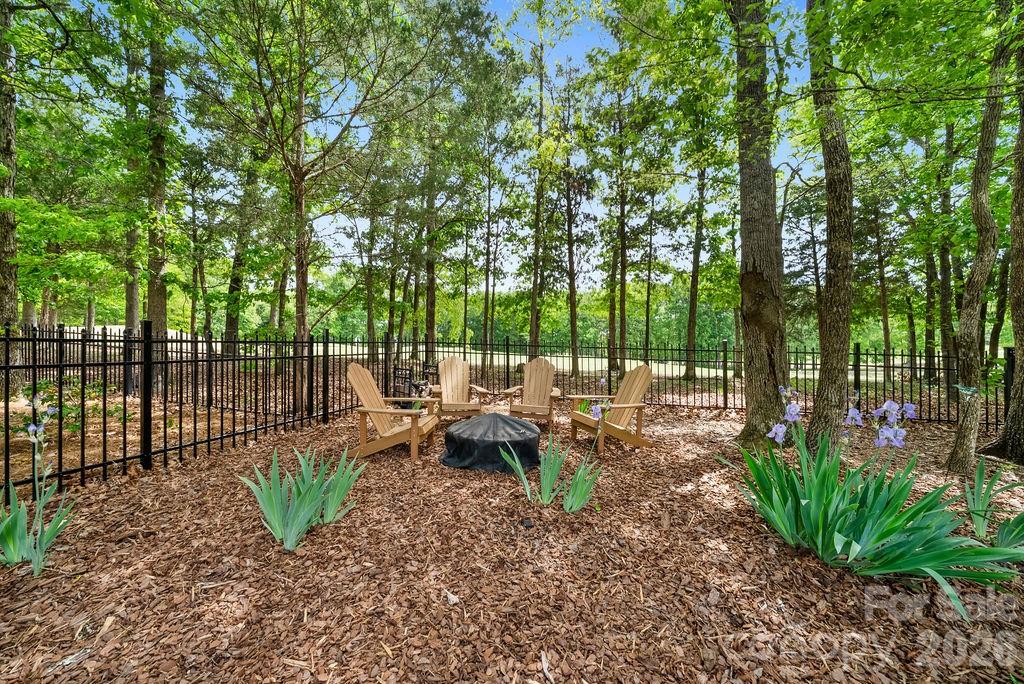 10826 Persimmon Creek Drive Mint Hill NC 28227