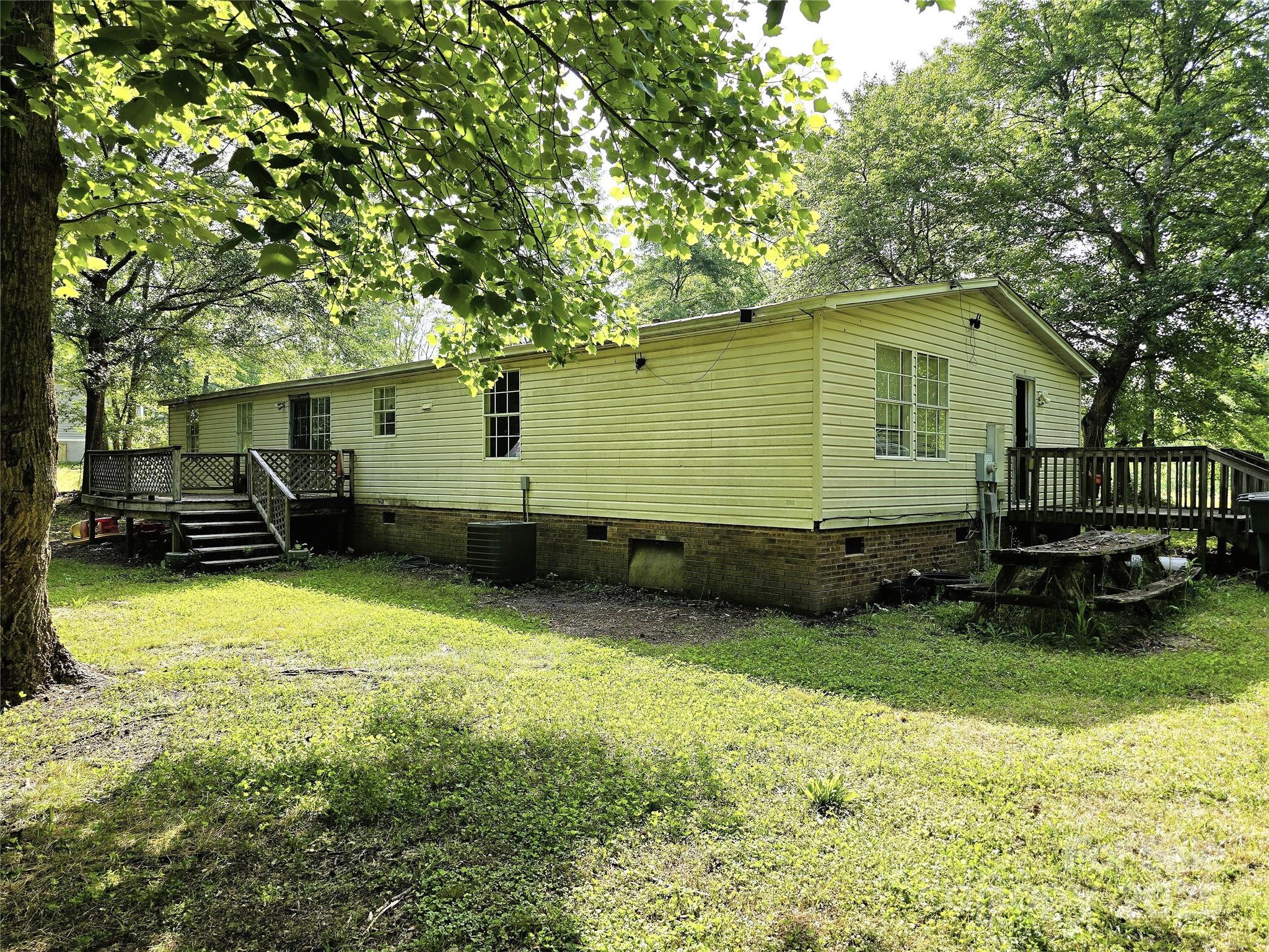 219 Watterson Road Grover NC 28073