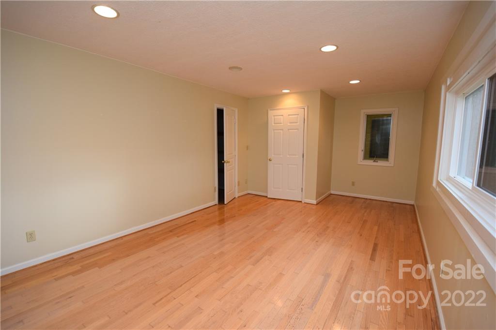 618 Sweet Hollow Road Burnsville NC 28714