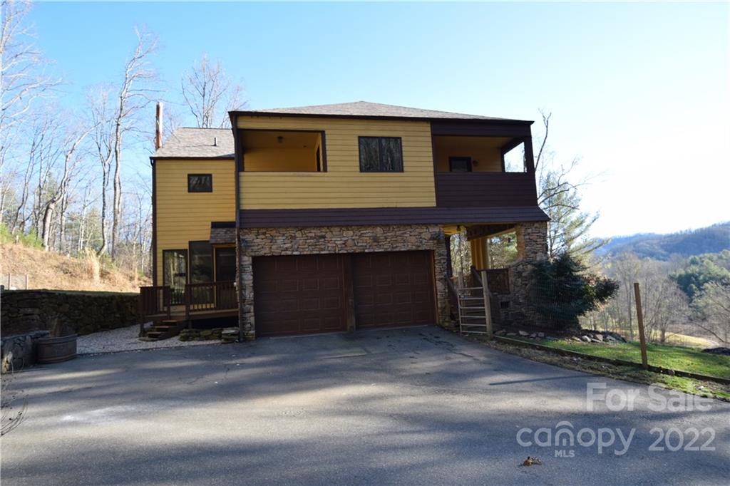 618 Sweet Hollow Road Burnsville NC 28714