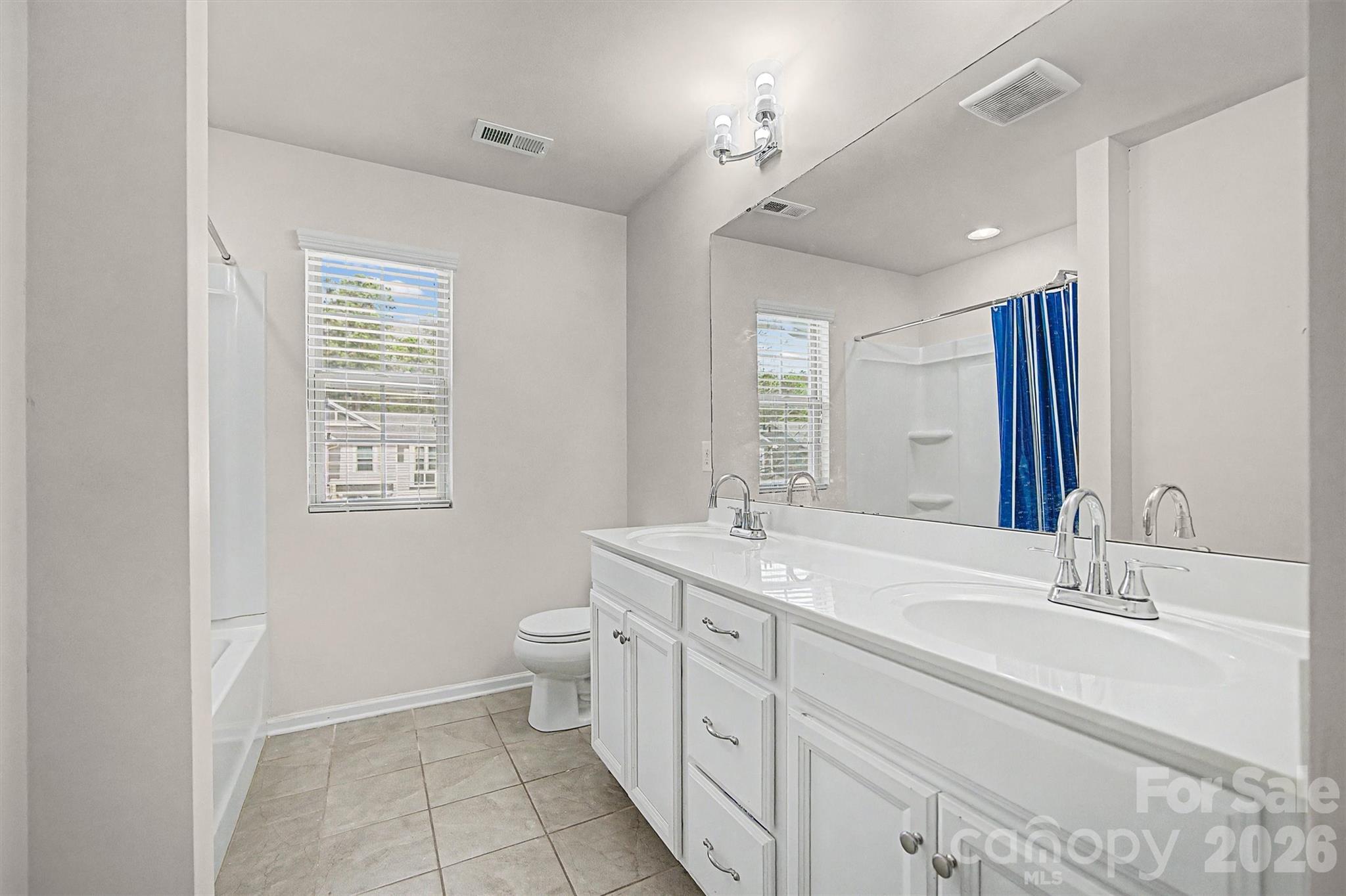 15234 Red Canoe Way Charlotte NC 28278