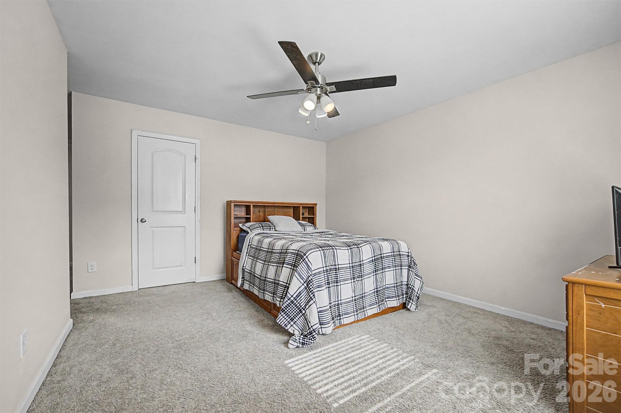 15234 Red Canoe Way Charlotte NC 28278