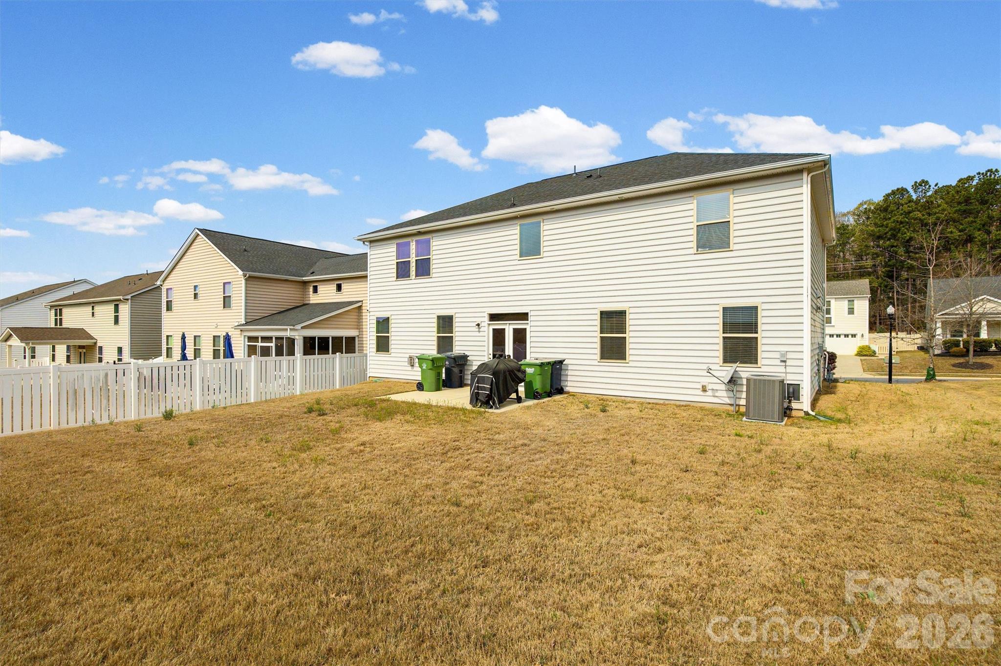 15234 Red Canoe Way Charlotte NC 28278