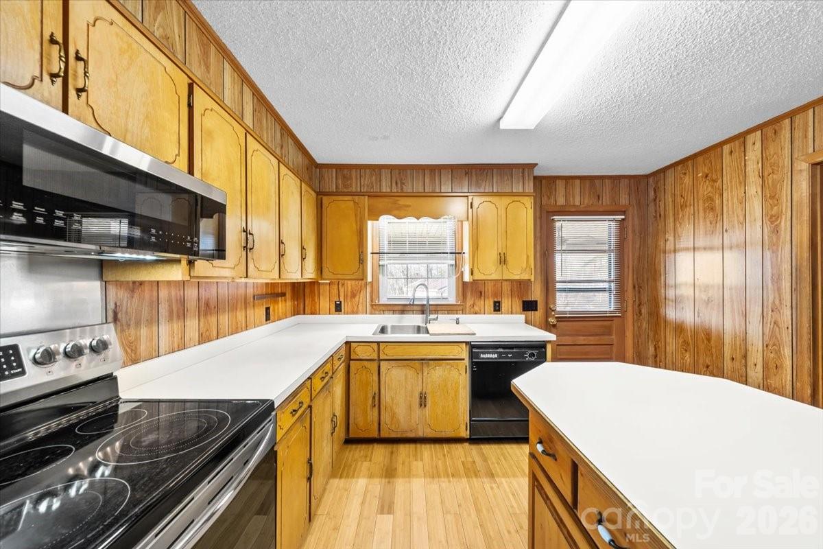 372 Holly Hills Drive Troy NC 27371