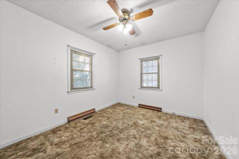 372 Holly Hills Drive Troy NC 27371