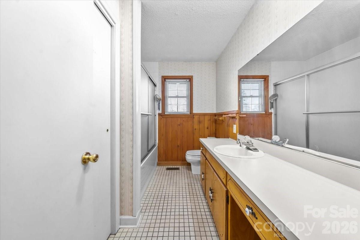 372 Holly Hills Drive Troy NC 27371