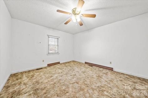372 Holly Hills Drive Troy NC 27371