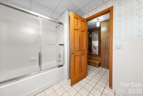 372 Holly Hills Drive Troy NC 27371