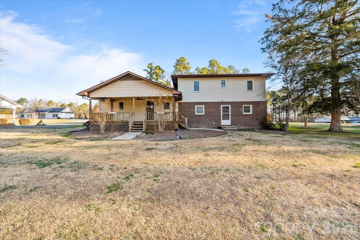 372 Holly Hills Drive Troy NC 27371