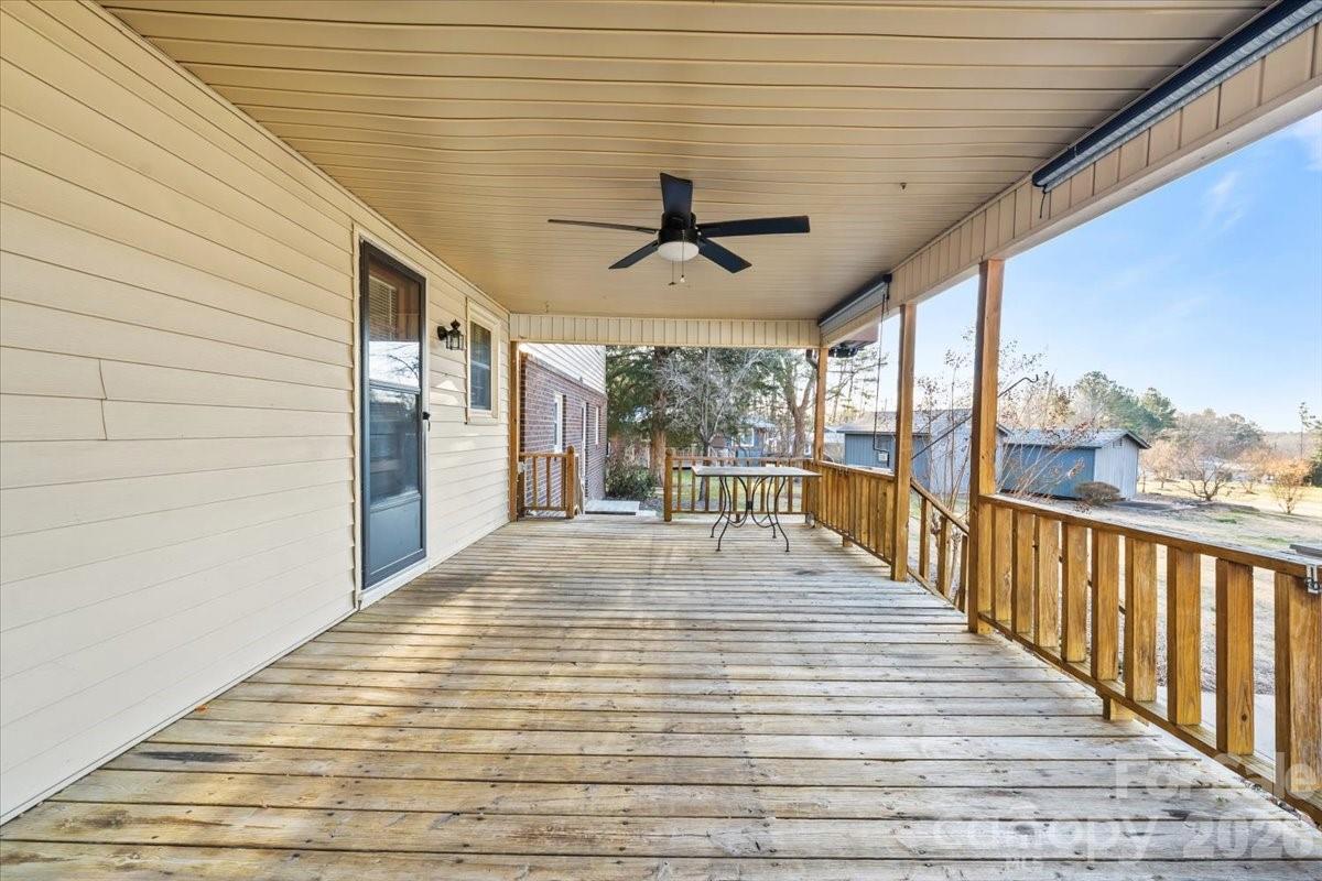 372 Holly Hills Drive Troy NC 27371