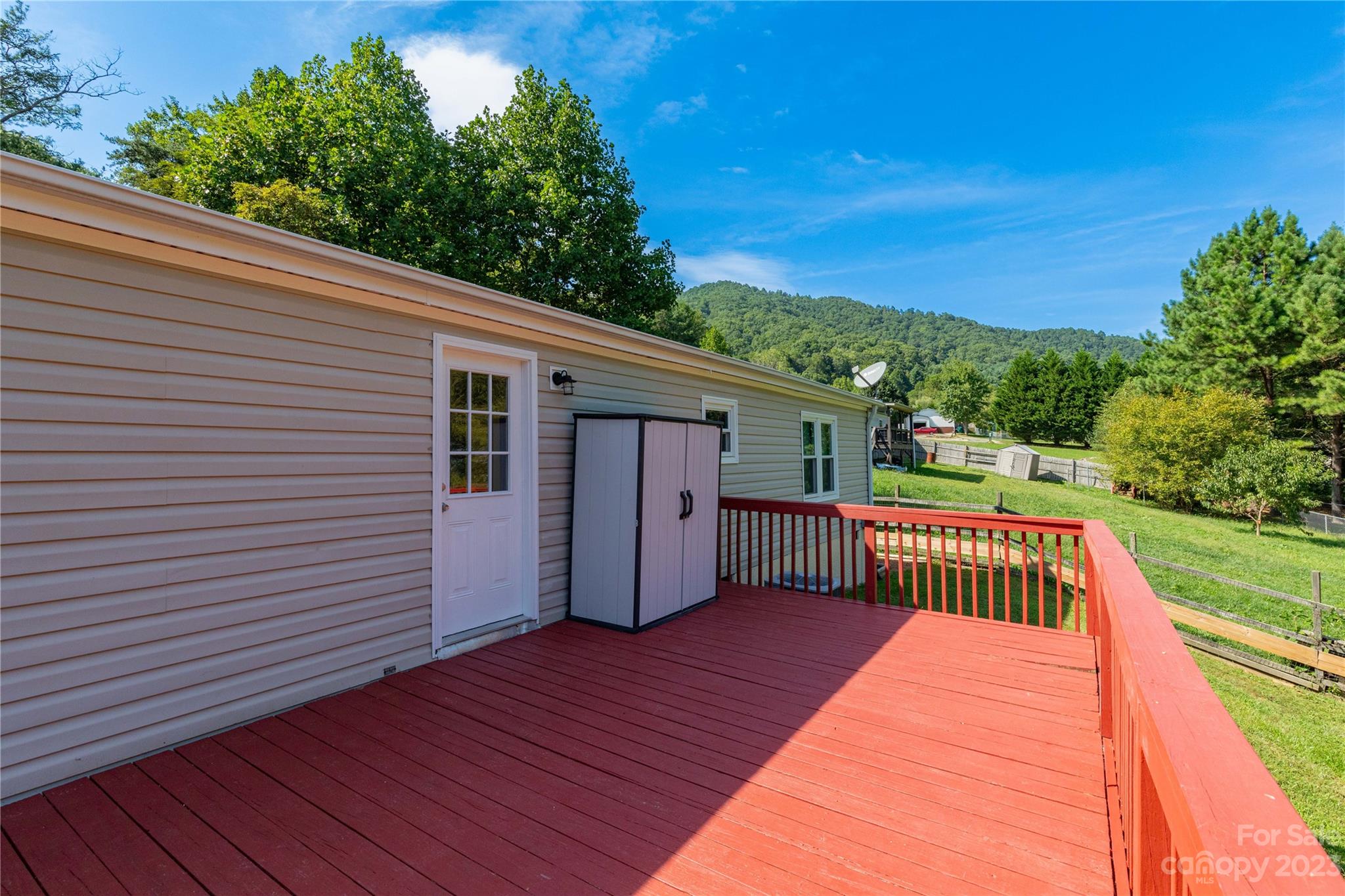 753 Starnes Cove Road Asheville NC 28806