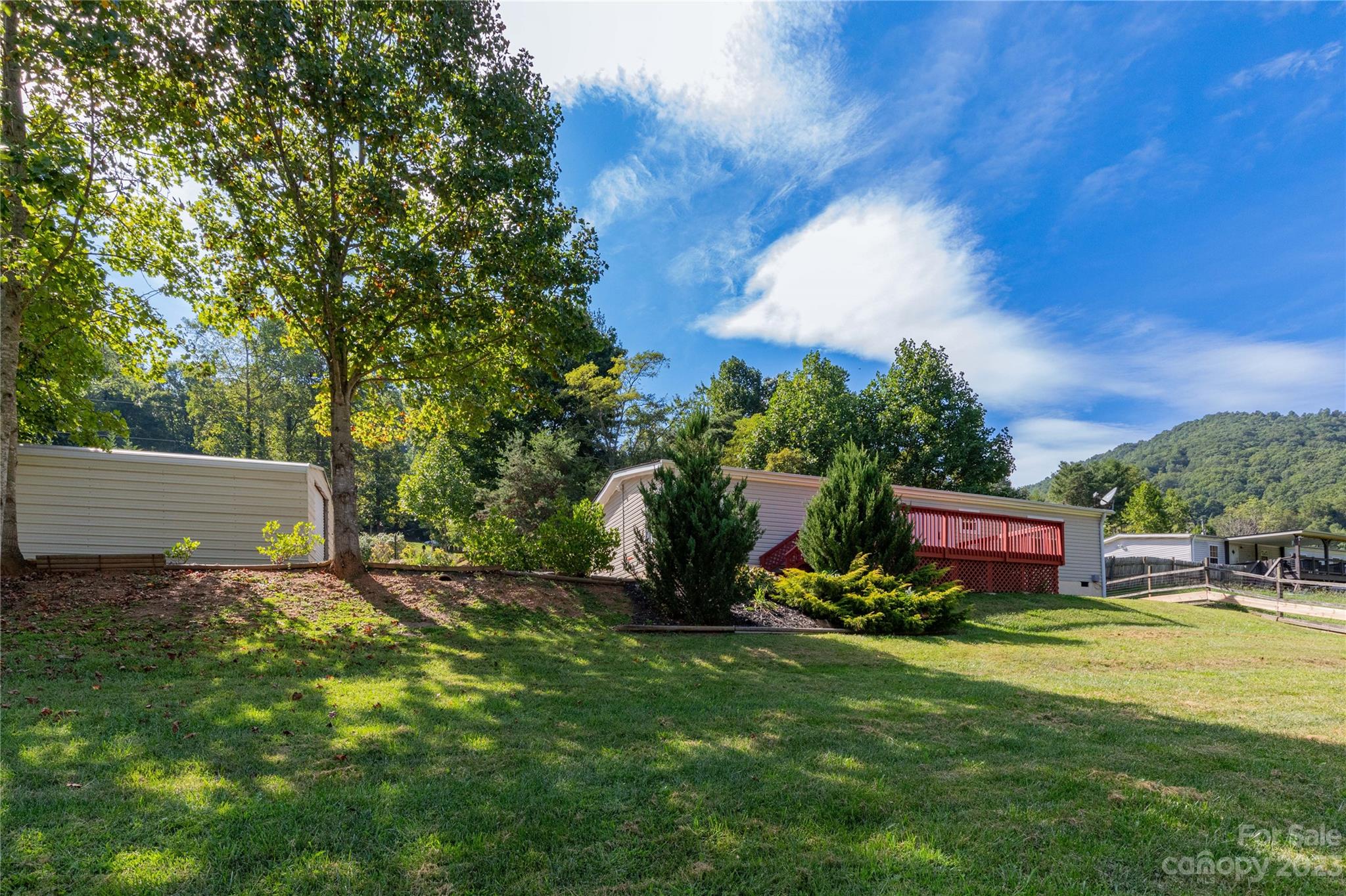753 Starnes Cove Road Asheville NC 28806