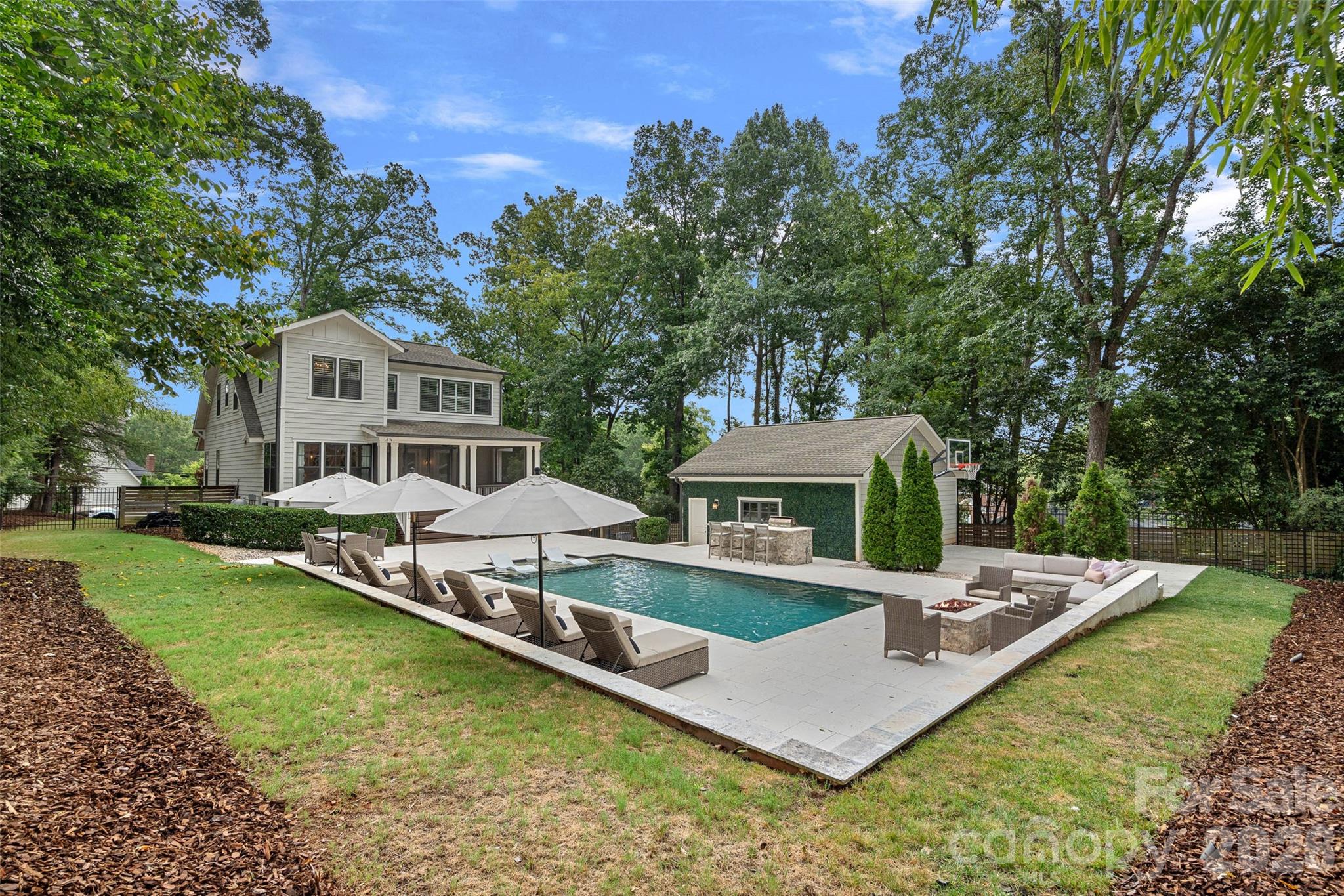 4316 Tangle Drive Charlotte NC 28211