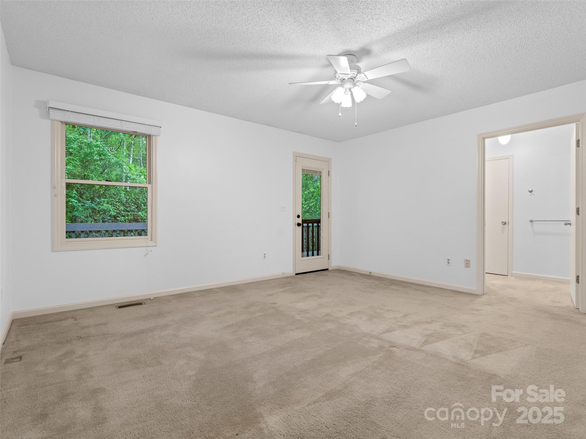 802 Parkway Vista Drive Asheville NC 28805