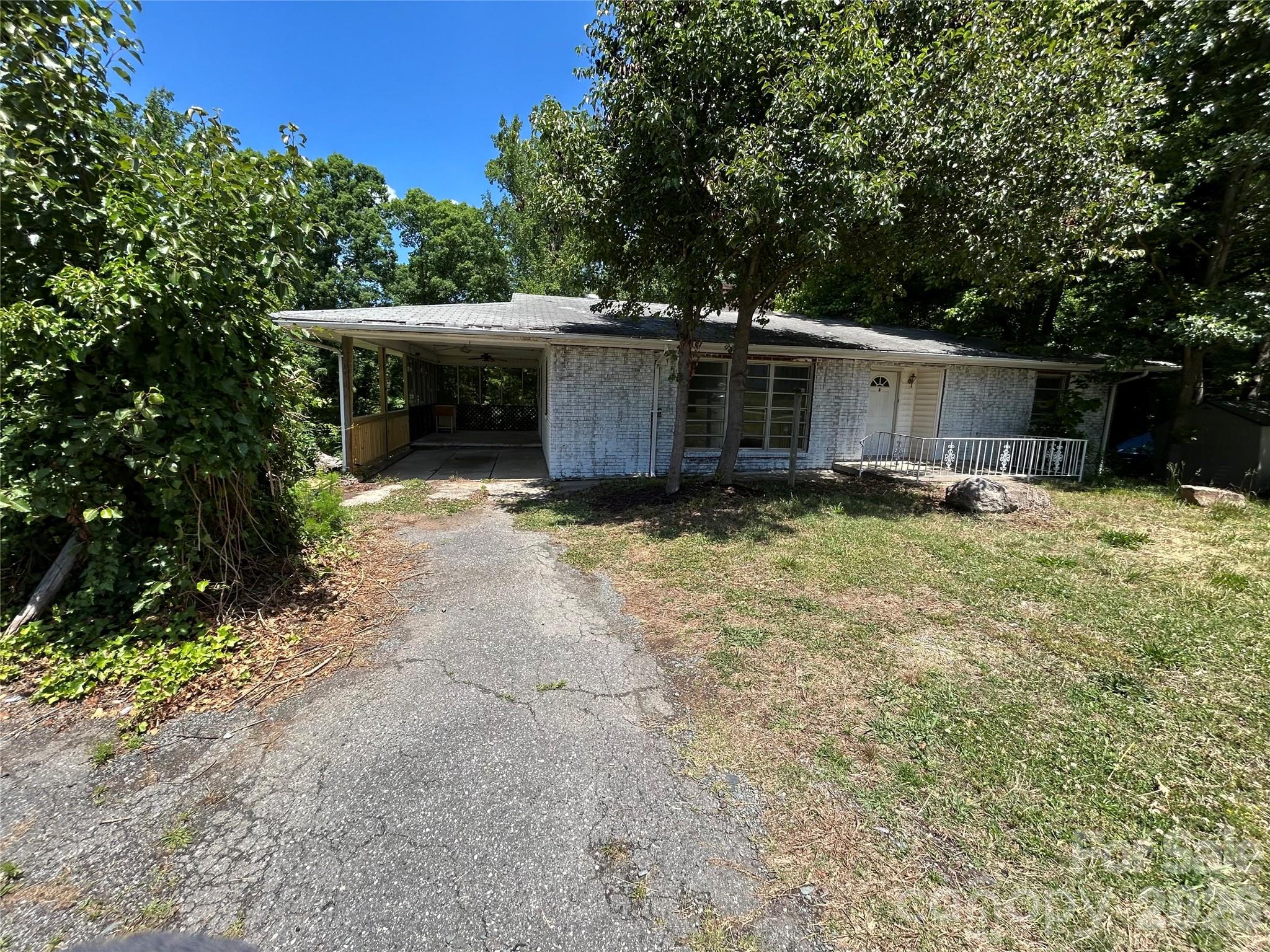 312 Davis Park Road Gastonia NC 28052