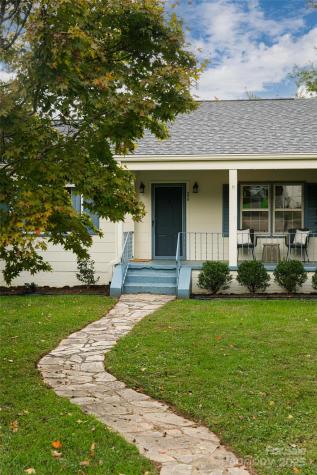 26 Lorraine Avenue Asheville NC 28804