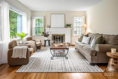 26 Lorraine Avenue Asheville NC 28804