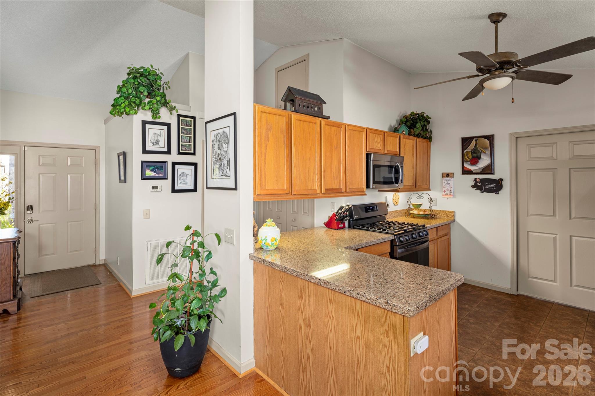 405 Glen Echo Circle Saluda NC 28773