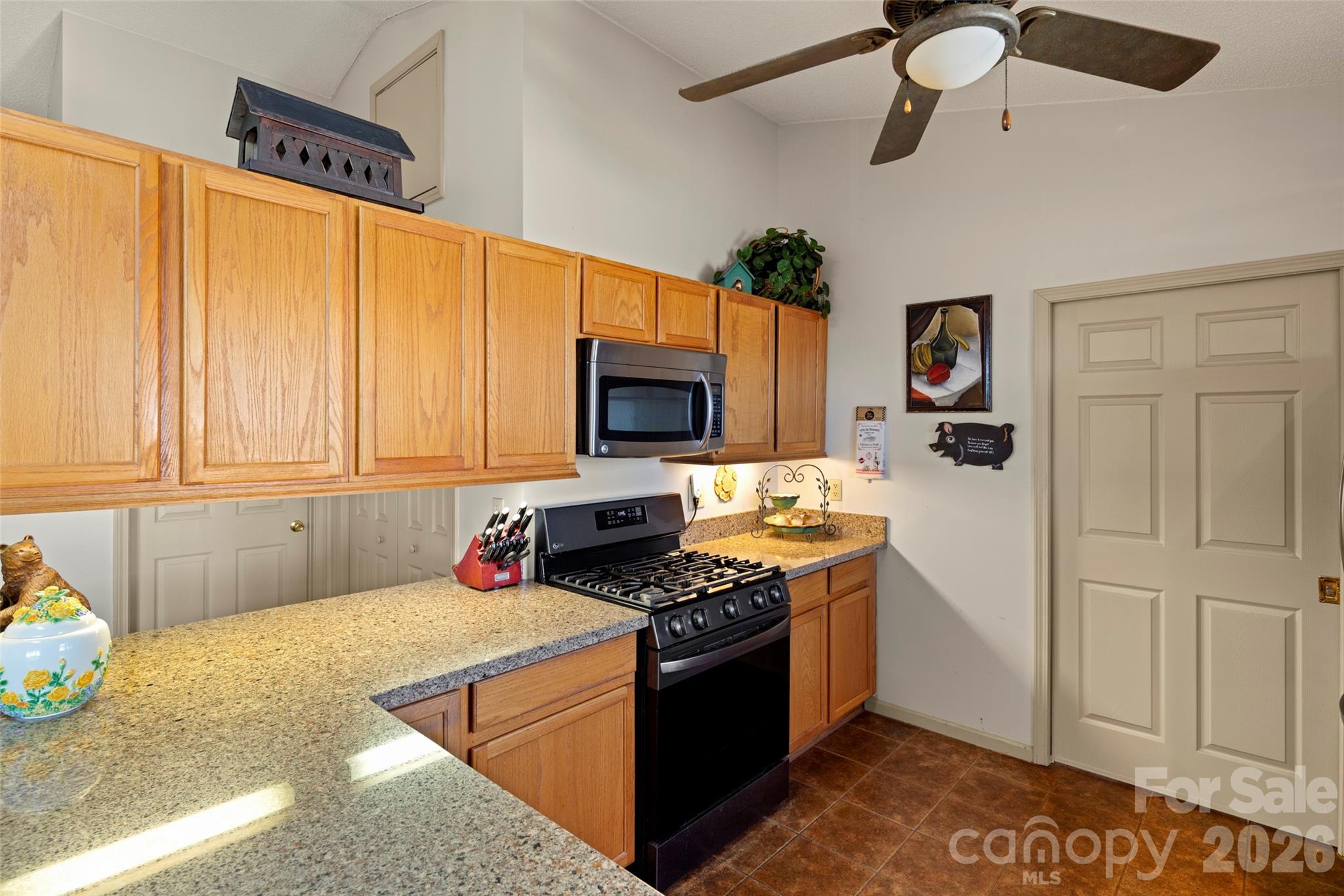 405 Glen Echo Circle Saluda NC 28773