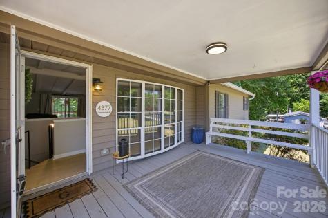 4377 Catawba Burris Road Denver NC 28037