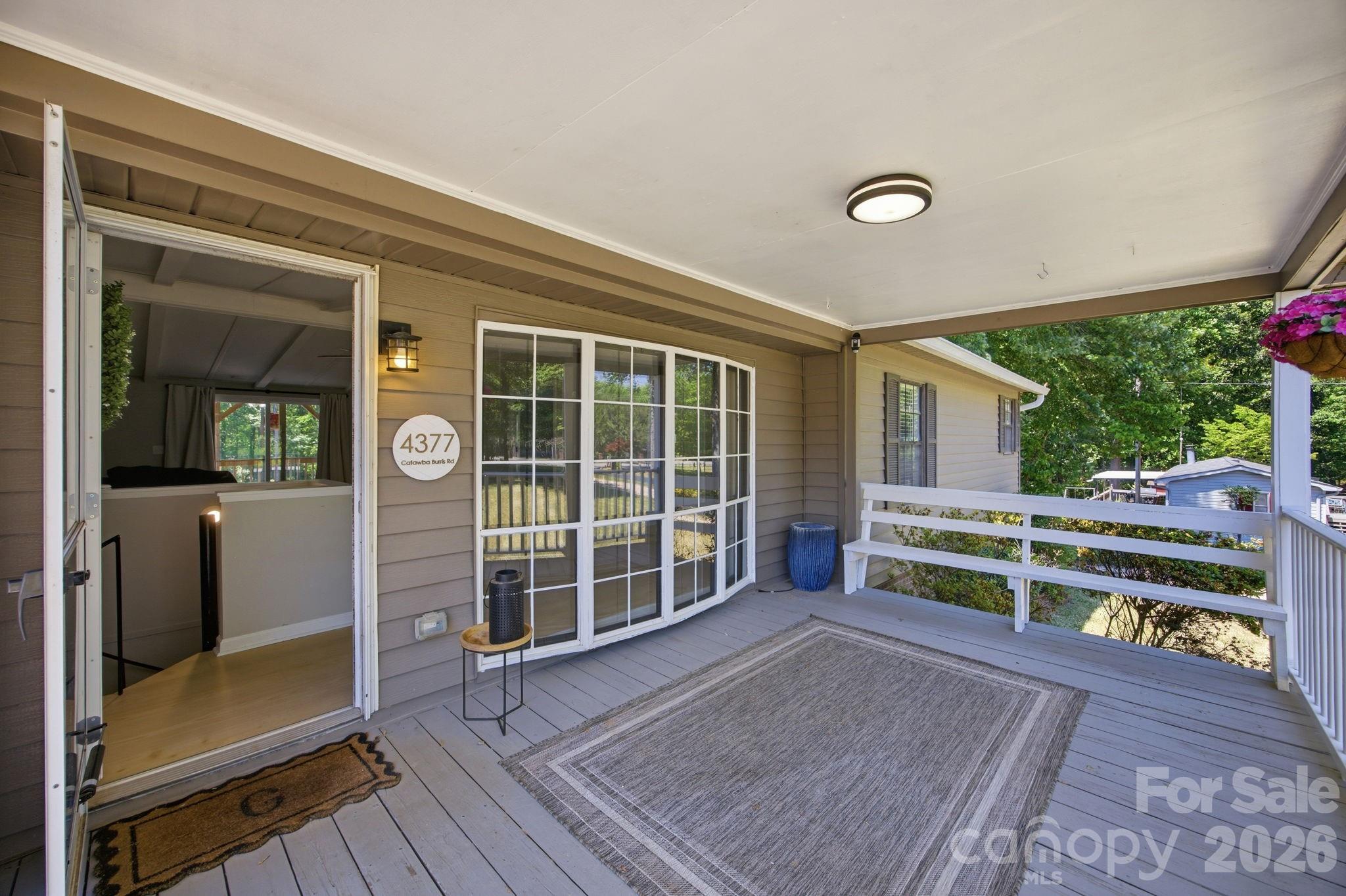 4377 Catawba Burris Road Denver NC 28037