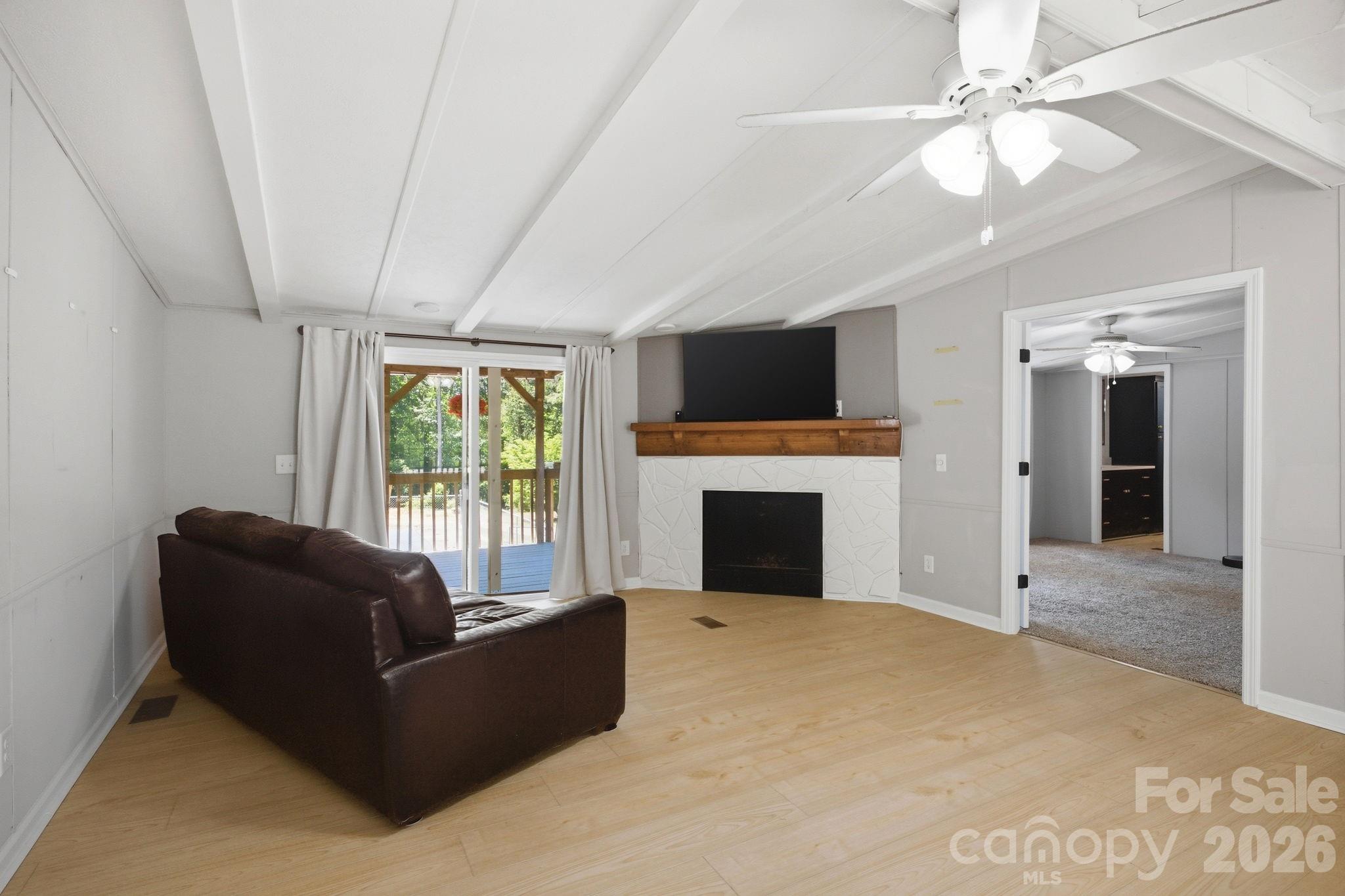 4377 Catawba Burris Road Denver NC 28037